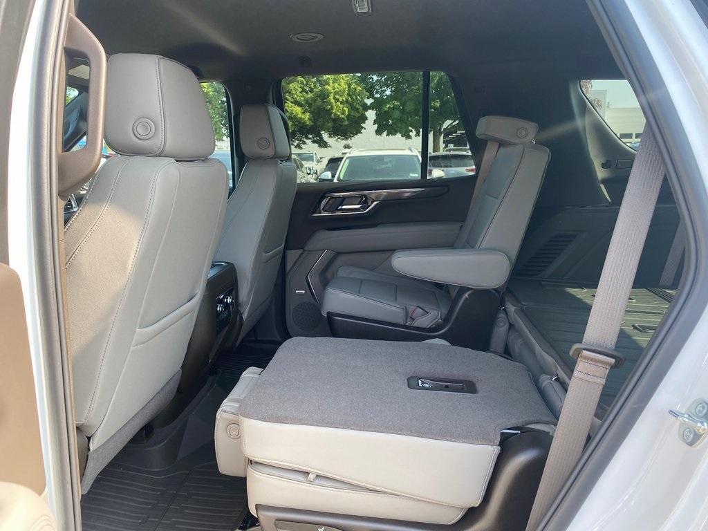 new 2025 GMC Yukon car, priced at $70,317