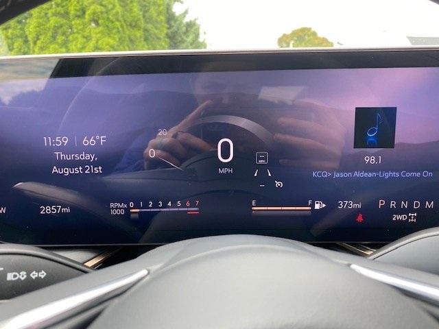 new 2025 Buick Envision car, priced at $42,727