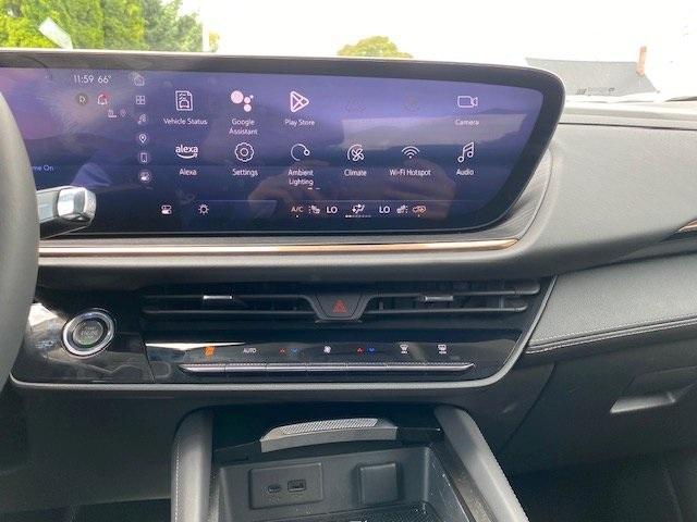 new 2025 Buick Envision car, priced at $42,727
