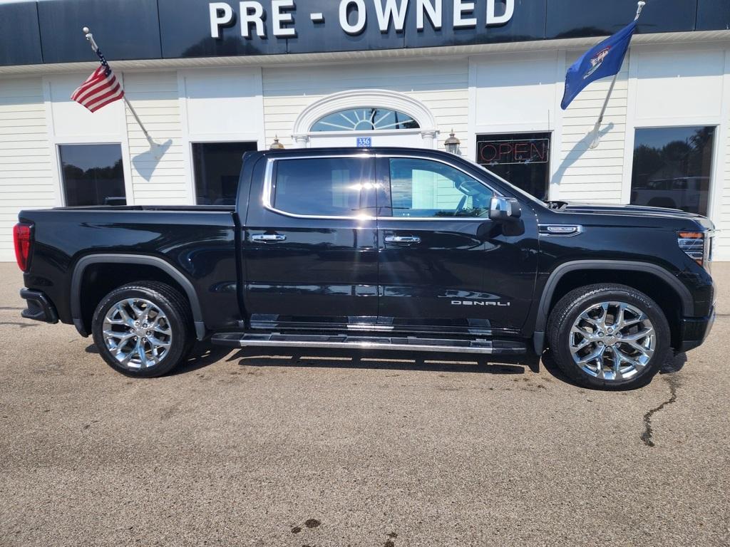 used 2022 GMC Sierra 1500 car, priced at $49,795