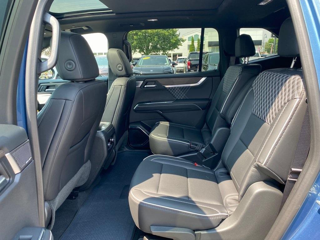 new 2025 GMC Acadia car, priced at $59,776