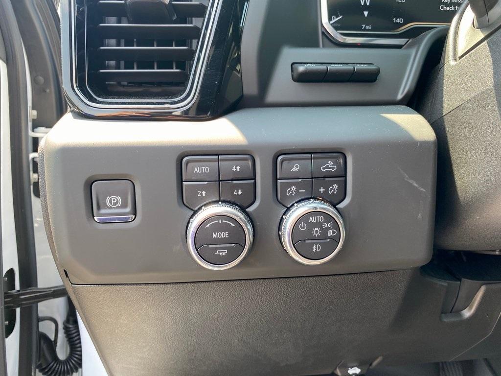 new 2025 GMC Sierra 2500 car, priced at $79,775