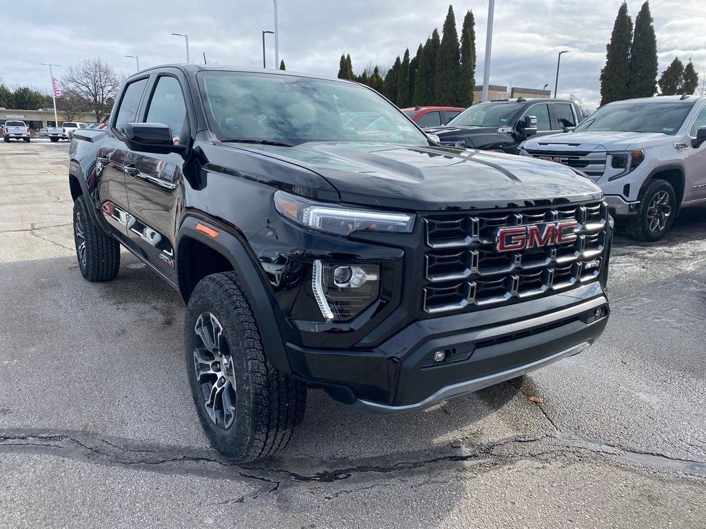 new 2025 GMC Canyon car, priced at $44,613