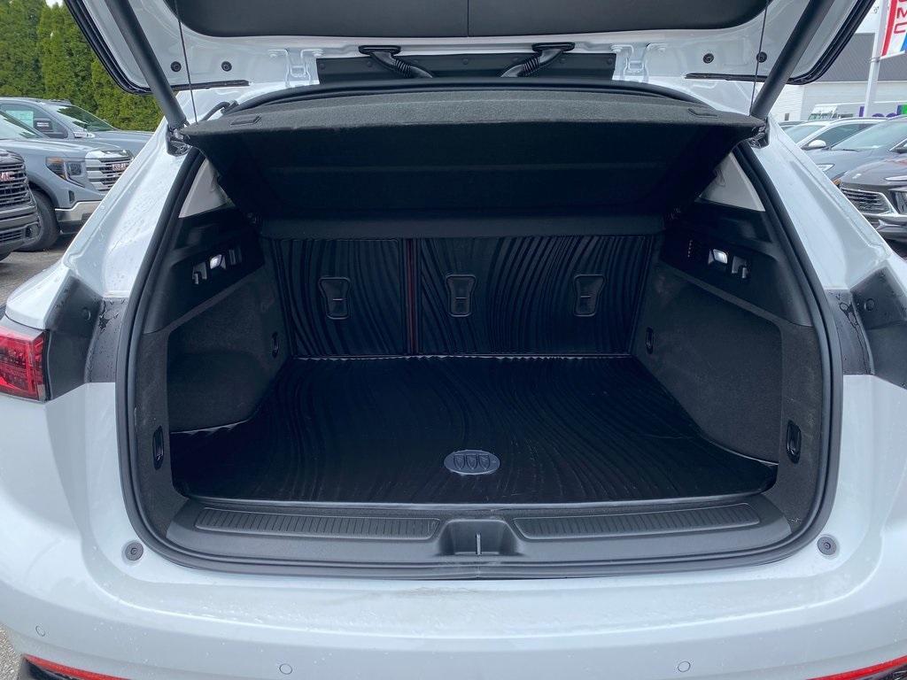 new 2025 Buick Envision car, priced at $40,349