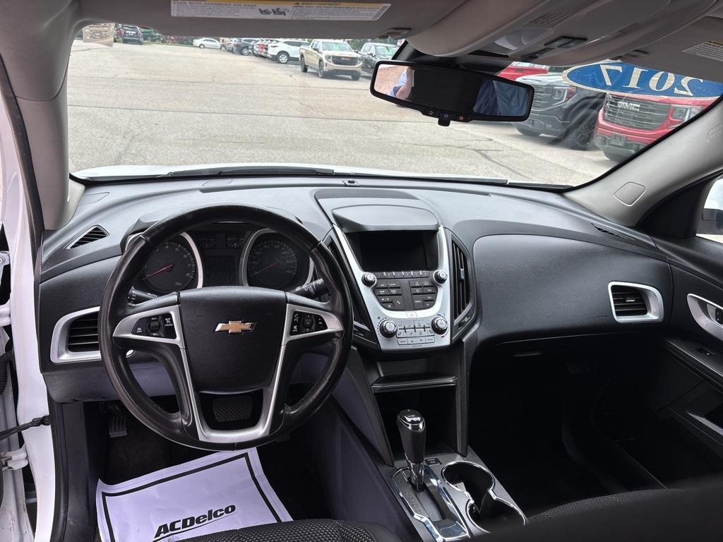 used 2017 Chevrolet Equinox car, priced at $9,995