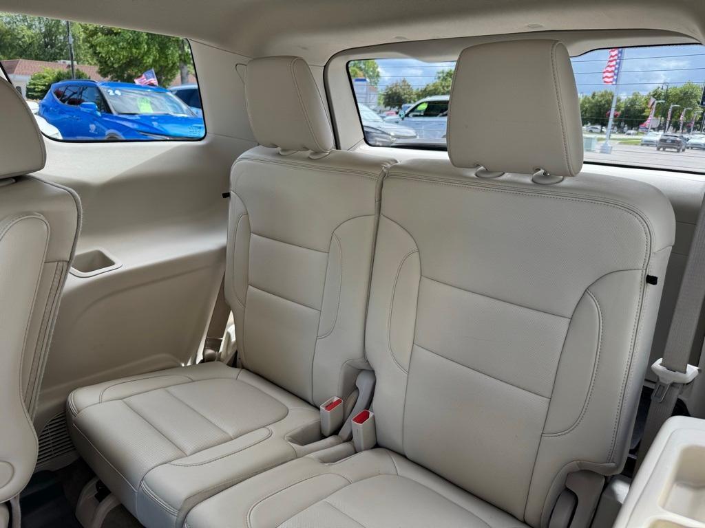 used 2022 GMC Acadia car, priced at $30,995