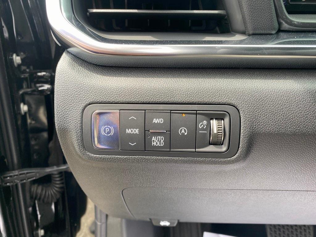new 2025 GMC Terrain car, priced at $34,051