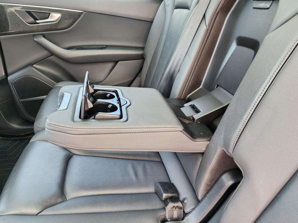 used 2021 Audi Q7 car, priced at $24,995