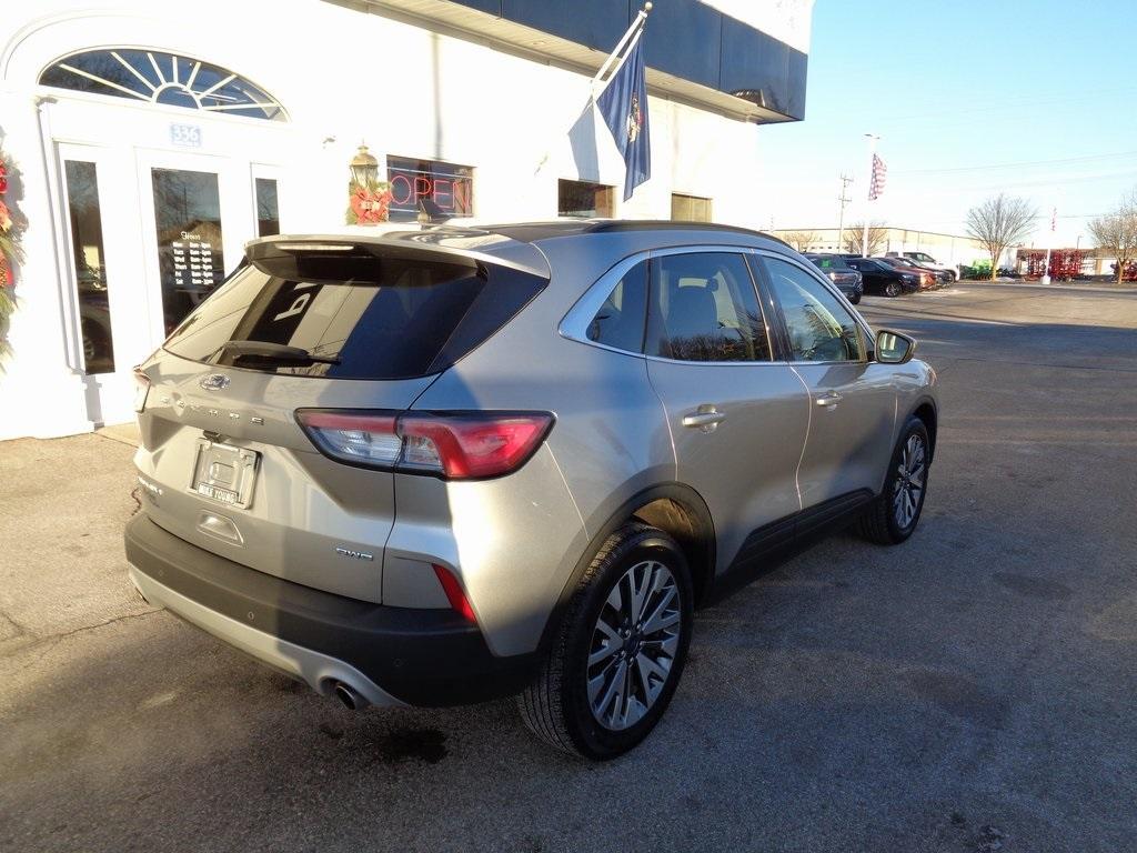 used 2022 Ford Escape car, priced at $21,184