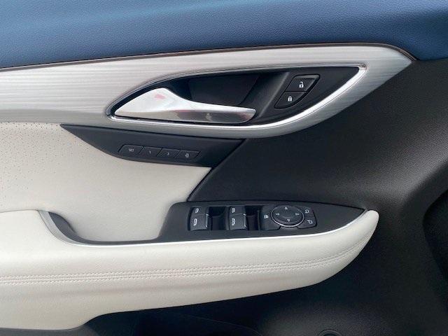 new 2025 Buick Envision car, priced at $46,686