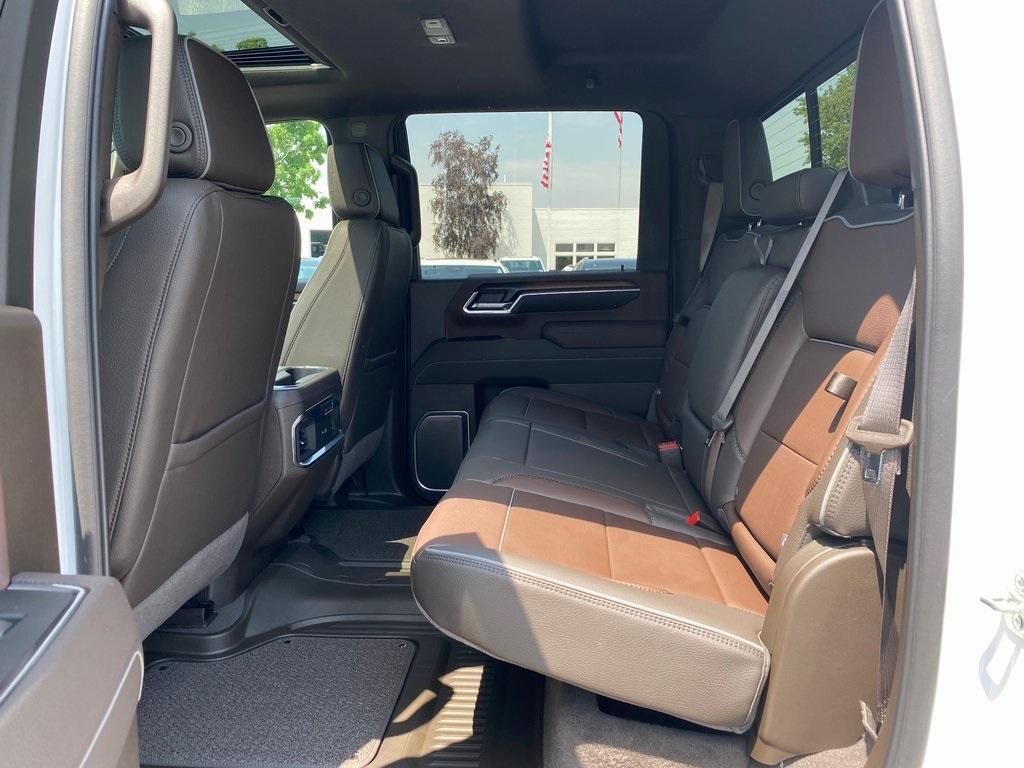 new 2025 GMC Sierra 2500 car, priced at $78,620