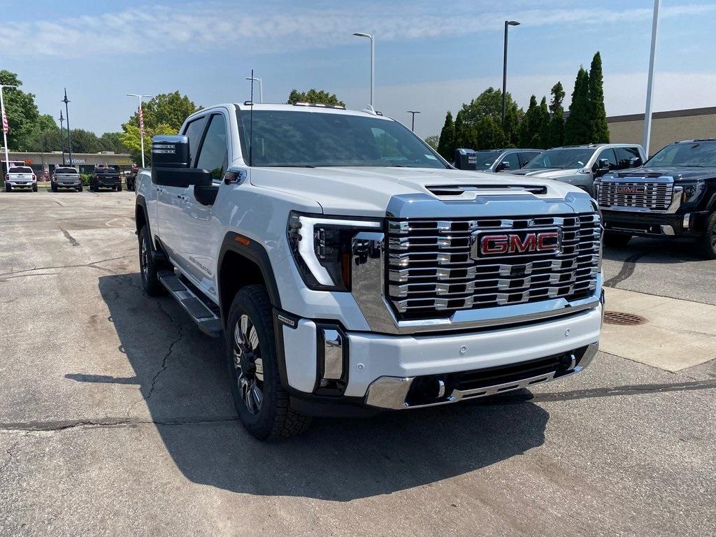 new 2025 GMC Sierra 2500 car, priced at $78,620