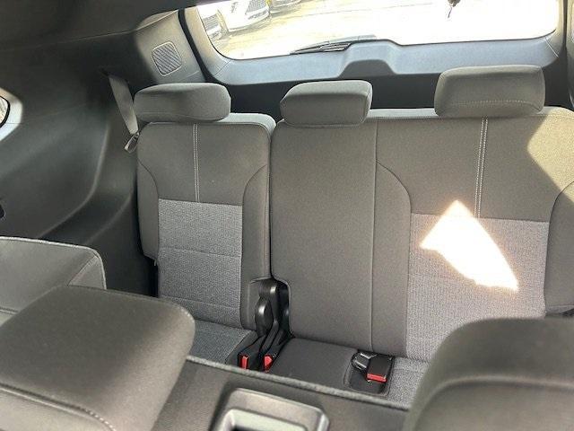 new 2025 GMC Acadia car, priced at $42,204