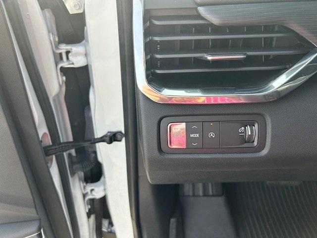 new 2025 GMC Acadia car, priced at $42,204