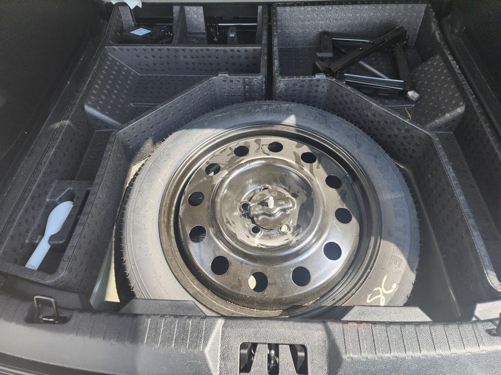 used 2024 Ford Edge car, priced at $27,495