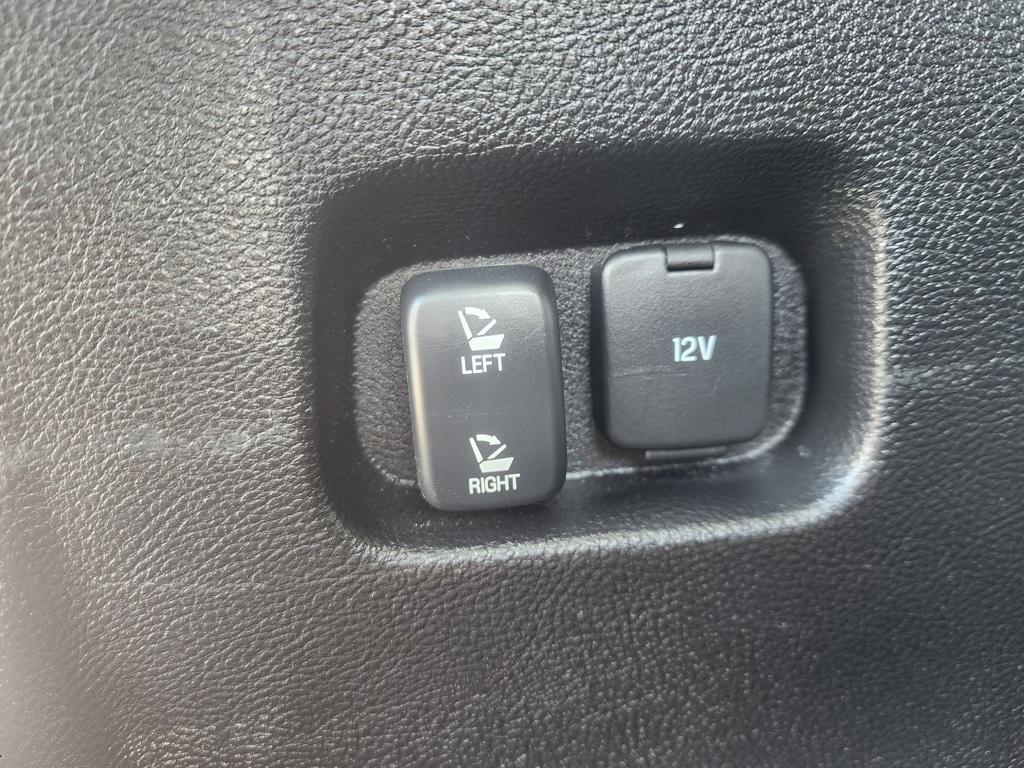 used 2024 Ford Edge car, priced at $27,495