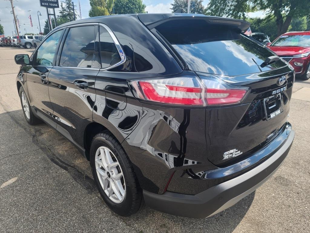 used 2024 Ford Edge car, priced at $27,495