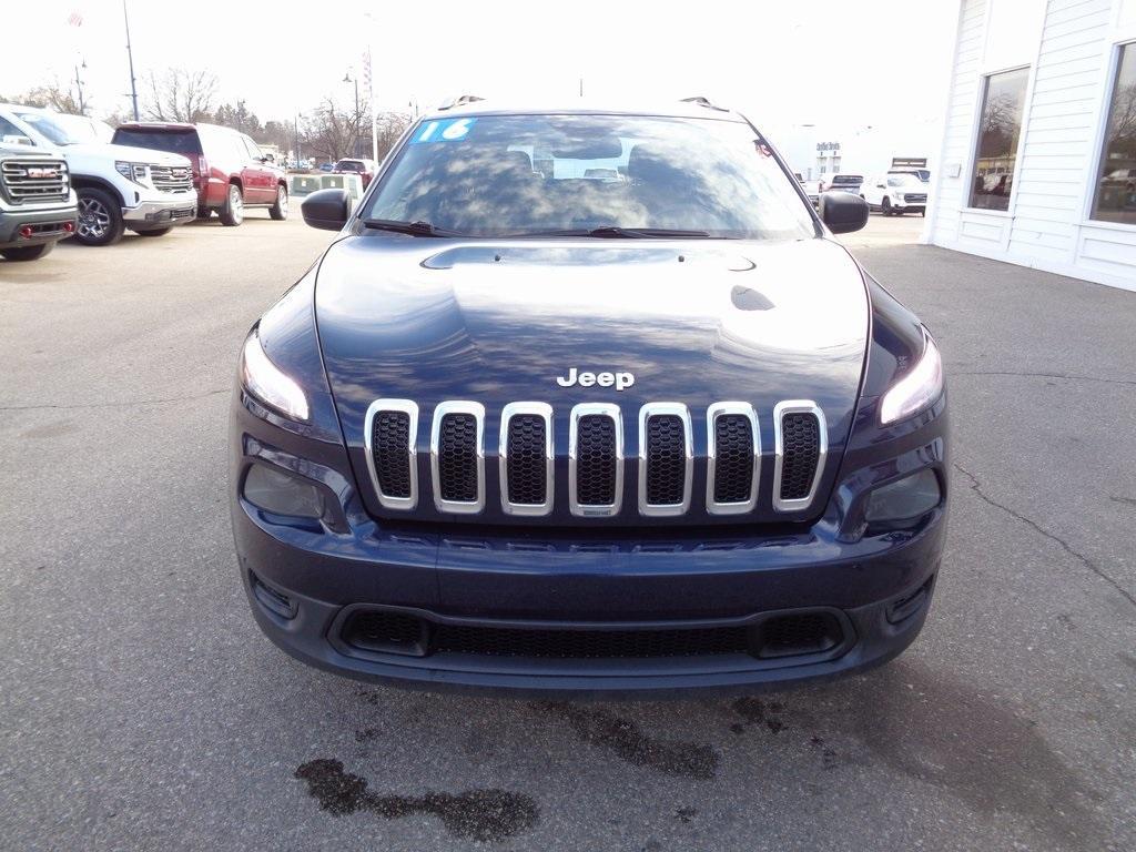 used 2016 Jeep Cherokee car, priced at $14,995