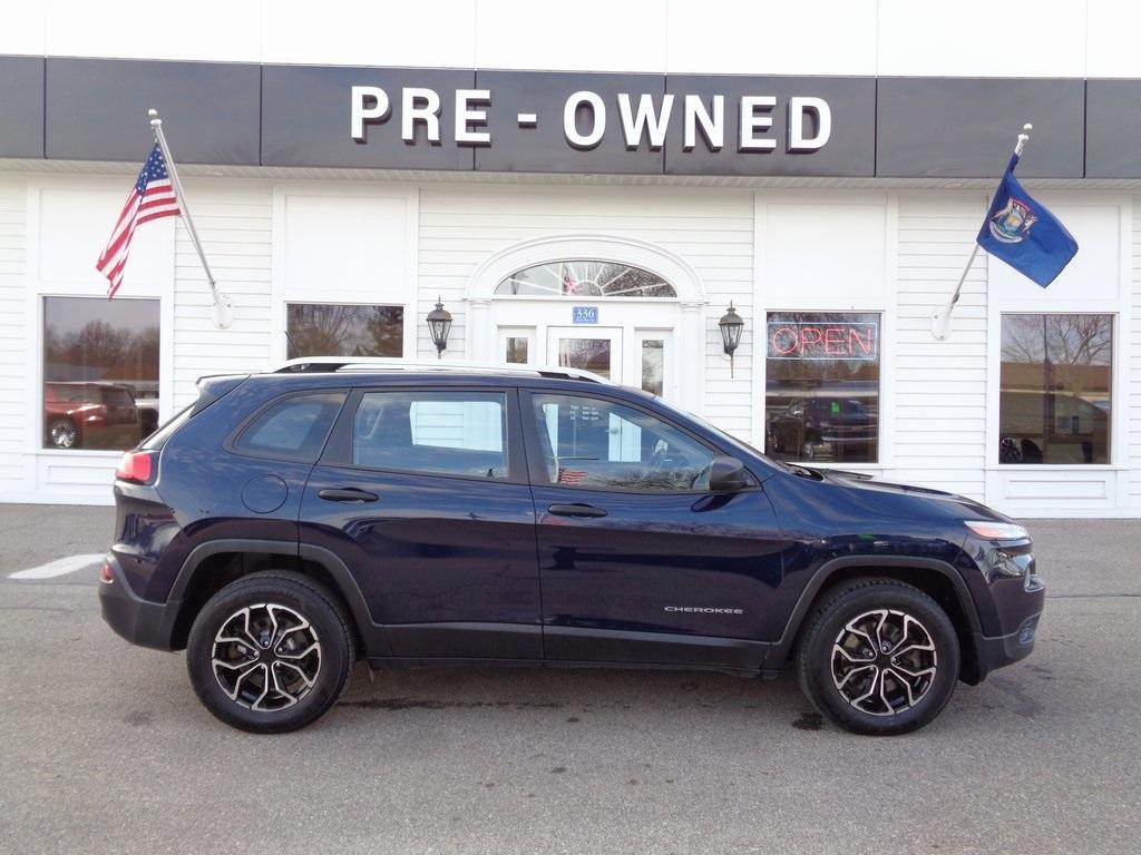 used 2016 Jeep Cherokee car, priced at $14,995