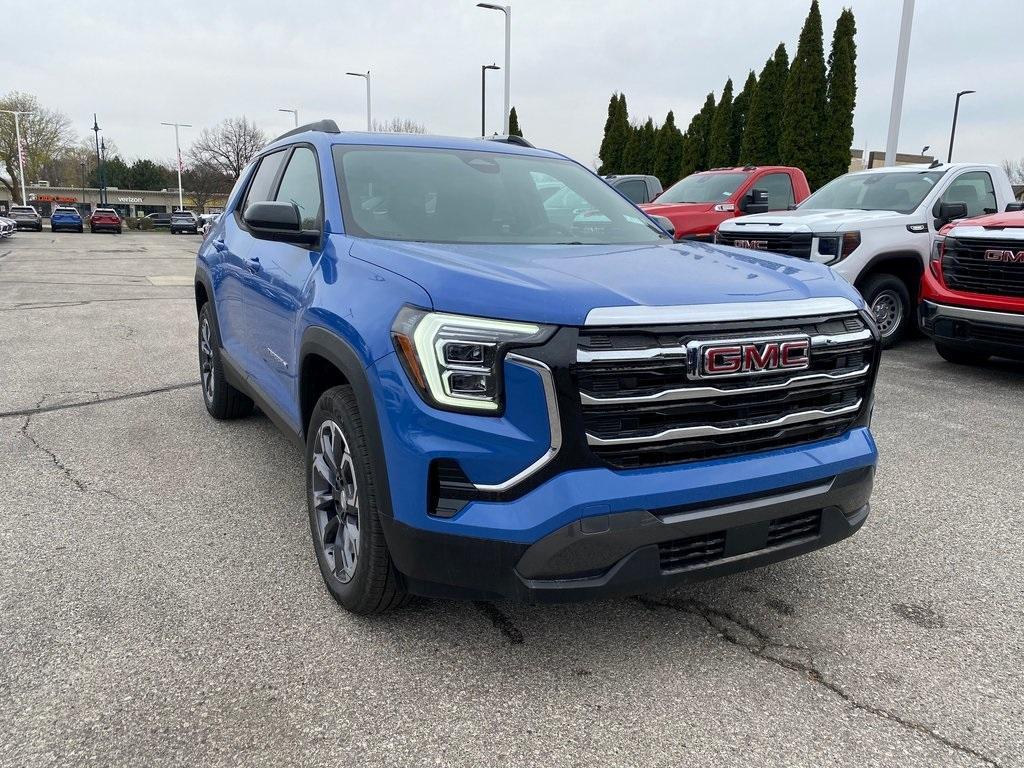 new 2025 GMC Terrain car, priced at $35,100