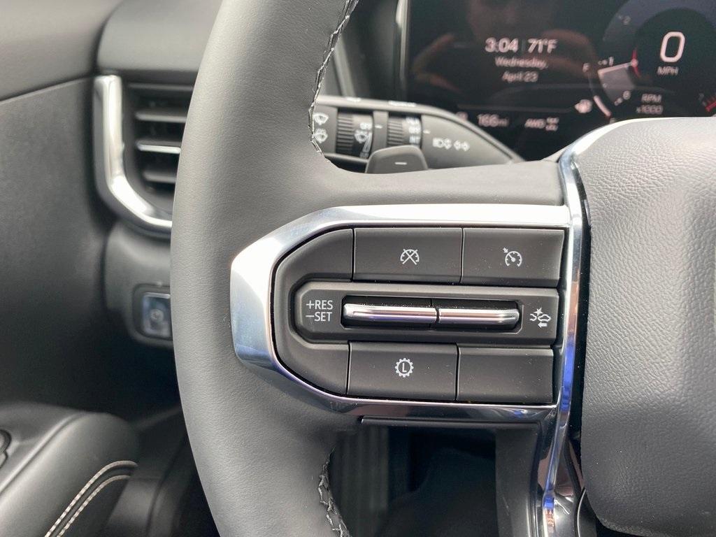 new 2025 GMC Terrain car, priced at $35,100