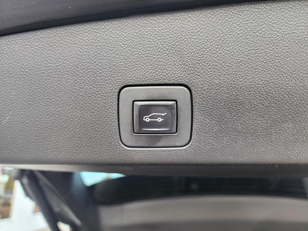 used 2022 Buick Encore GX car, priced at $16,495