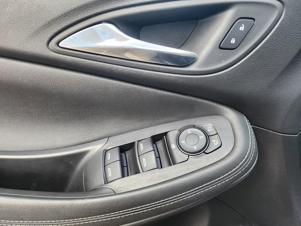 used 2022 Buick Encore GX car, priced at $16,495