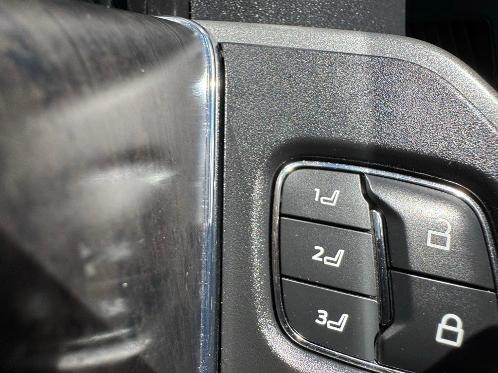 used 2024 Ford F-250 car, priced at $72,670