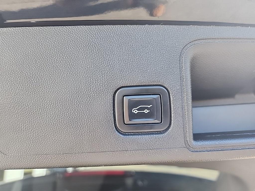 used 2022 GMC Terrain car, priced at $24,995