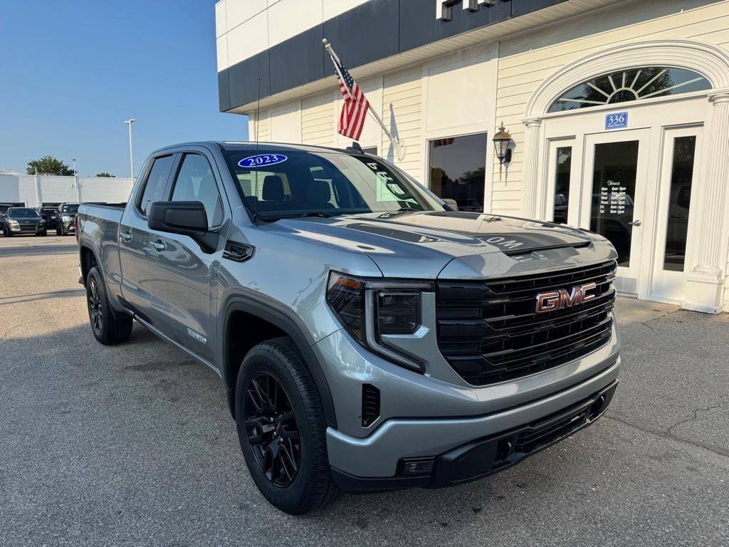 used 2023 GMC Sierra 1500 car, priced at $39,995
