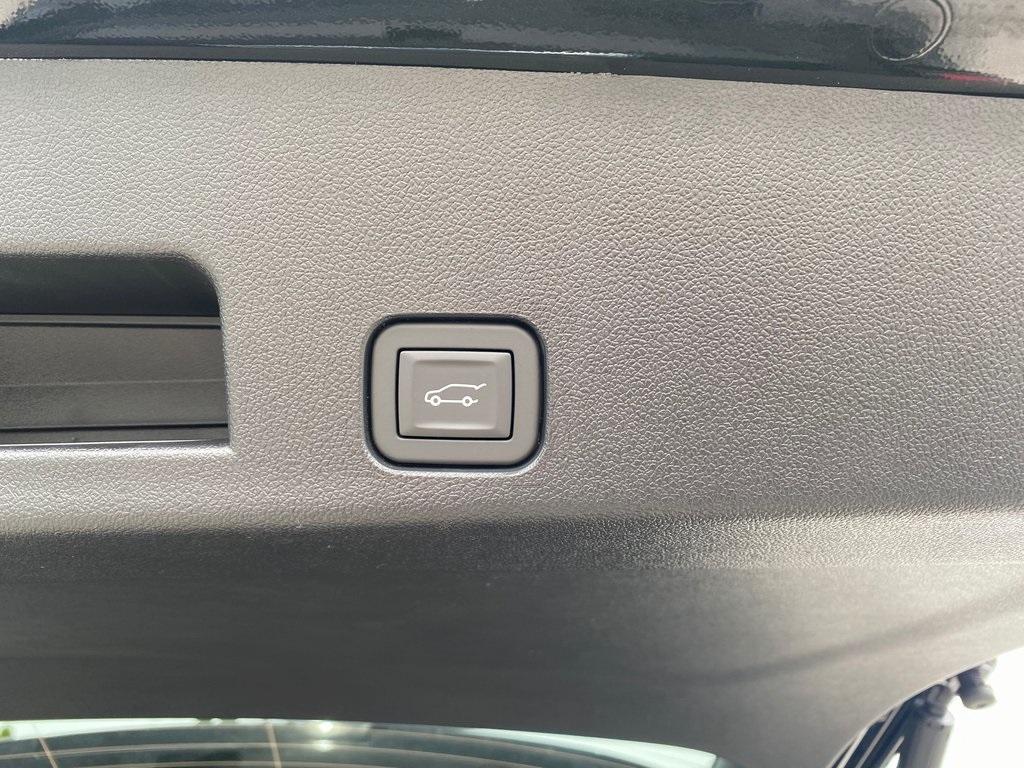 new 2025 GMC Acadia car, priced at $59,994