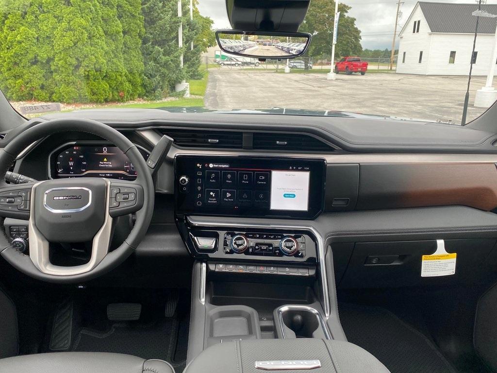 new 2025 GMC Sierra 2500 car, priced at $78,154