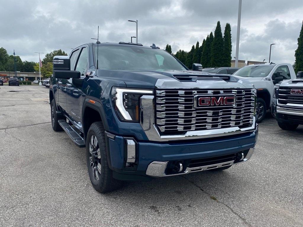 new 2025 GMC Sierra 2500 car, priced at $78,154