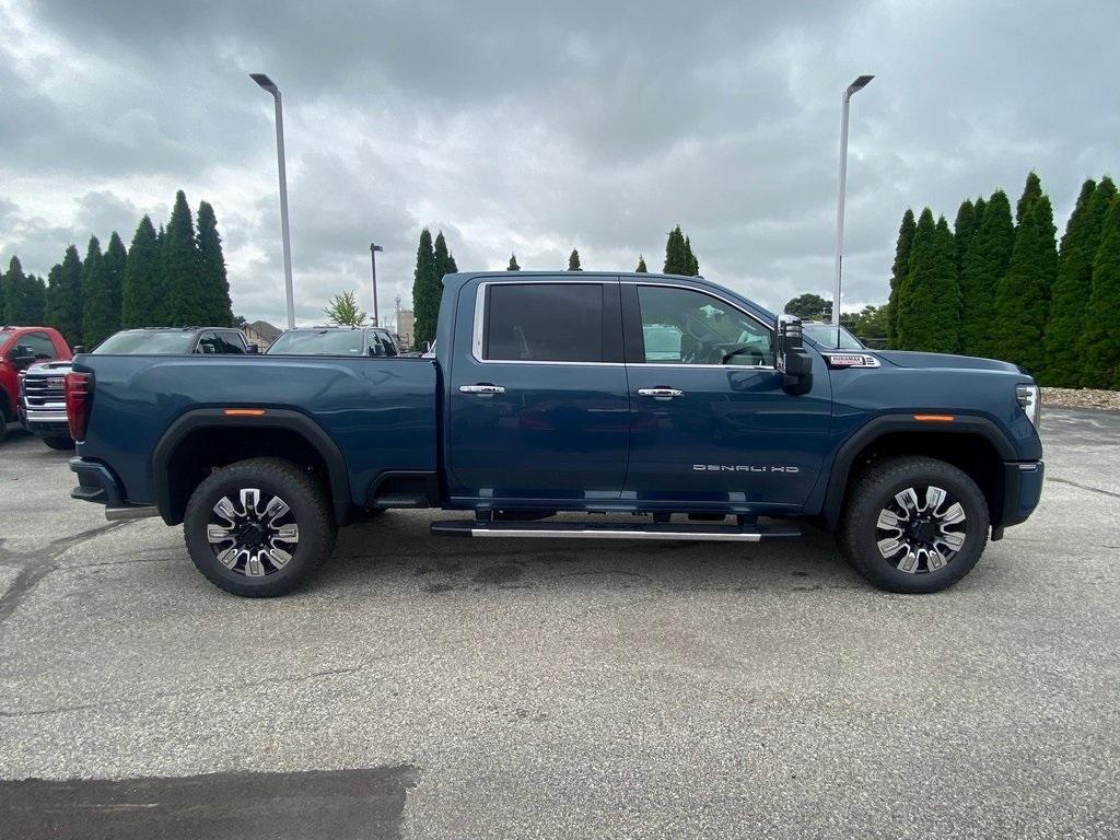new 2025 GMC Sierra 2500 car, priced at $78,154