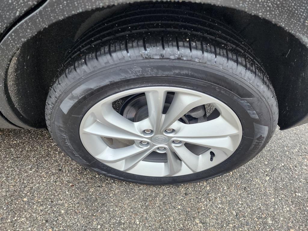 used 2023 Buick Encore GX car, priced at $21,195