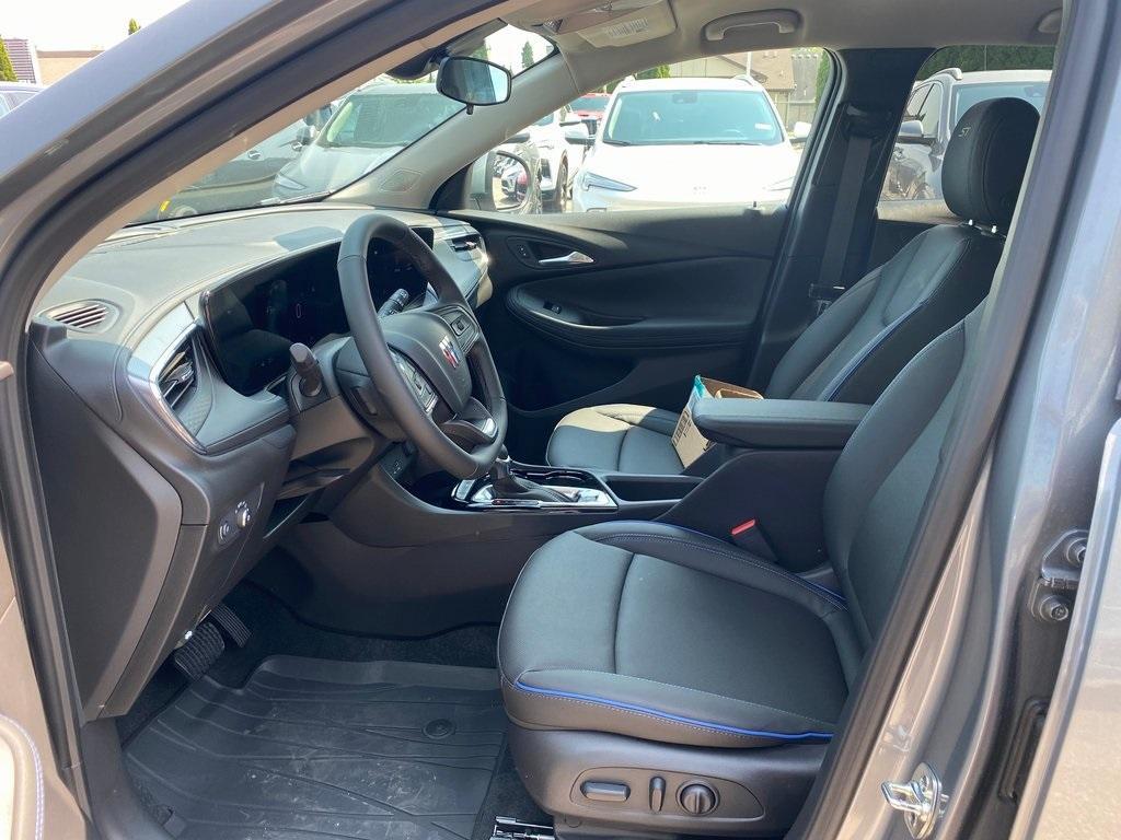 new 2025 Buick Encore GX car, priced at $28,600