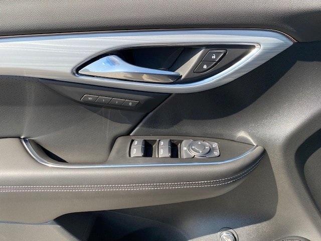 new 2025 Buick Envision car, priced at $46,839