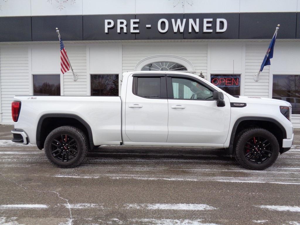 used 2022 GMC Sierra 1500 car, priced at $41,995