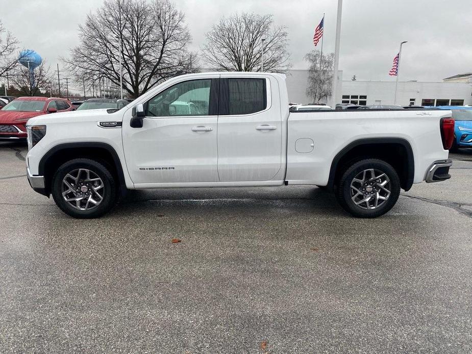 new 2025 GMC Sierra 1500 car, priced at $51,272