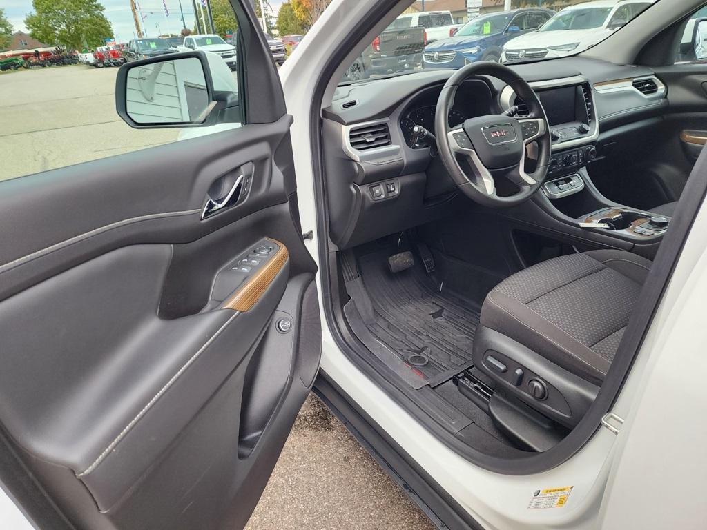 used 2023 GMC Acadia car, priced at $30,495