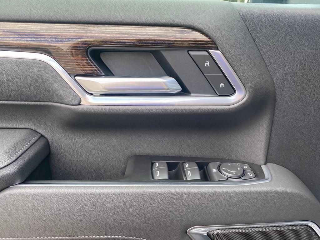 new 2025 GMC Sierra 2500 car