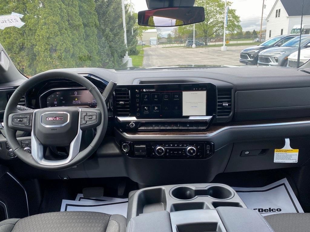 new 2025 GMC Sierra 2500 car