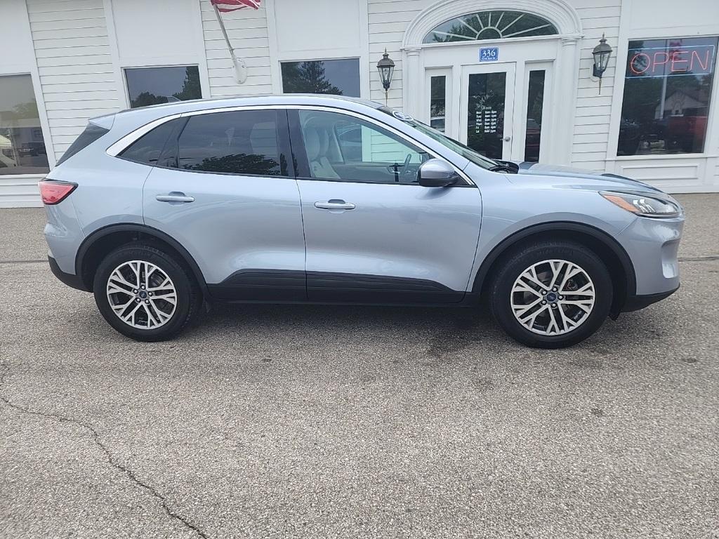 used 2022 Ford Escape car, priced at $23,989