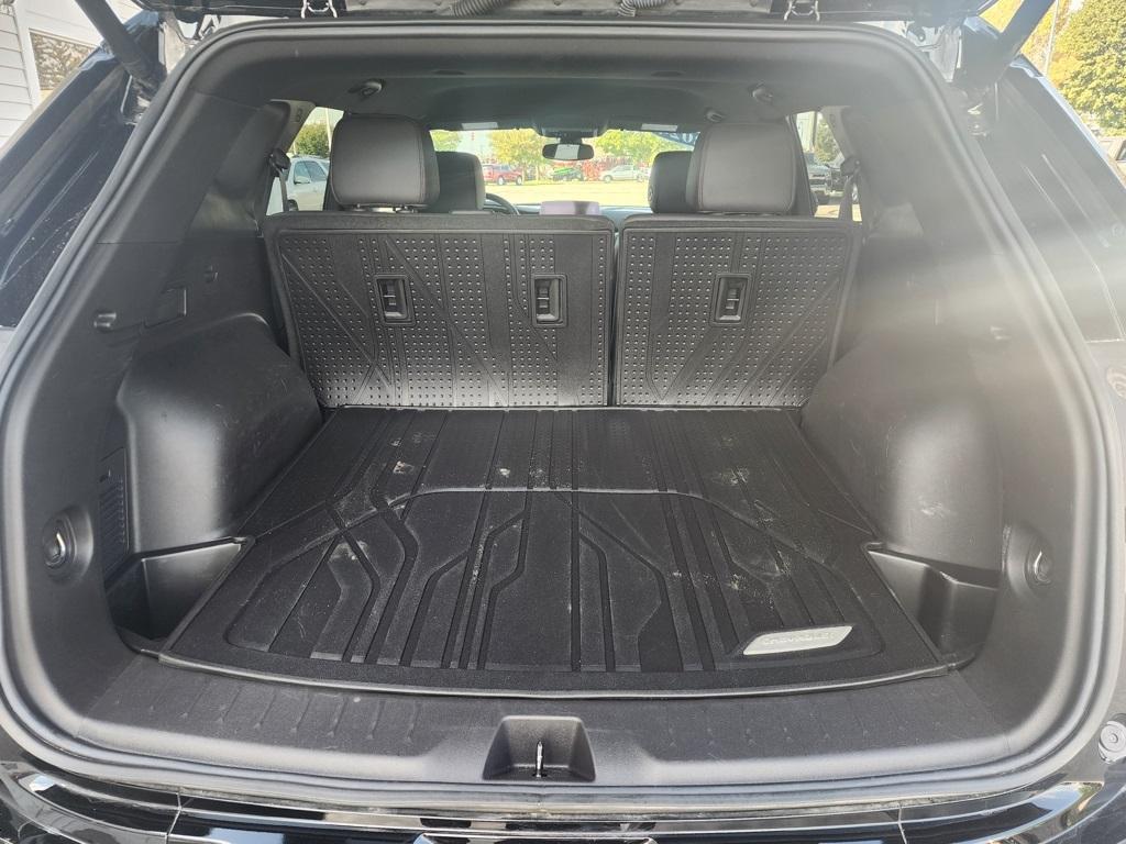 used 2024 Chevrolet Blazer car, priced at $32,288