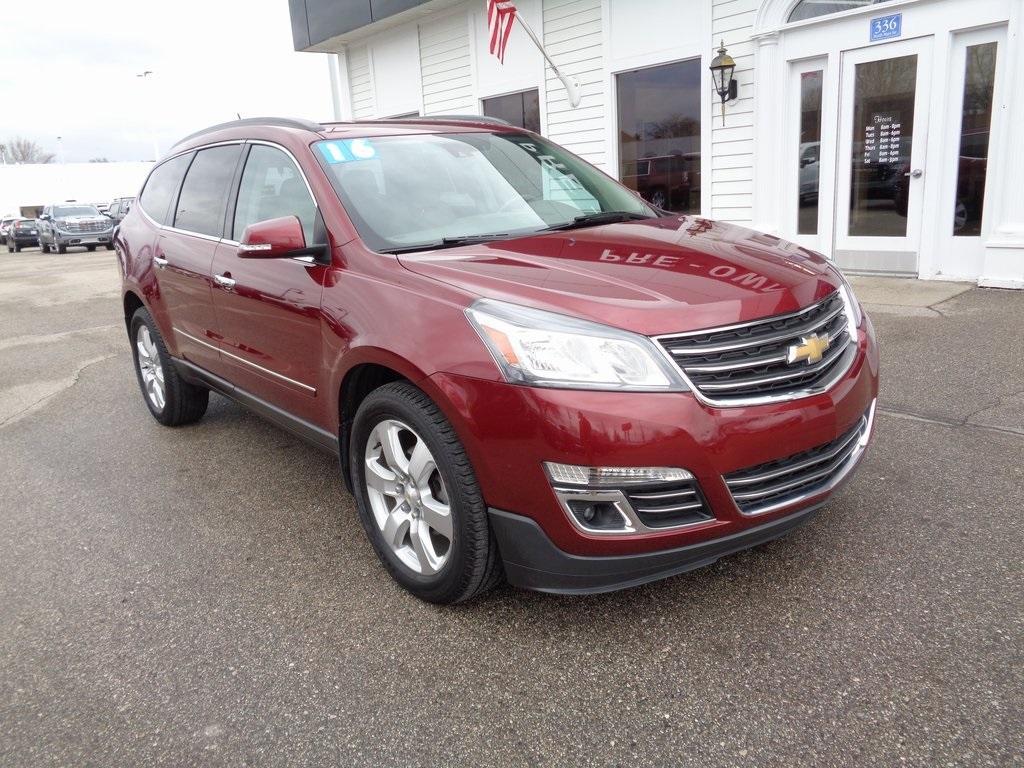 used 2016 Chevrolet Traverse car, priced at $13,495