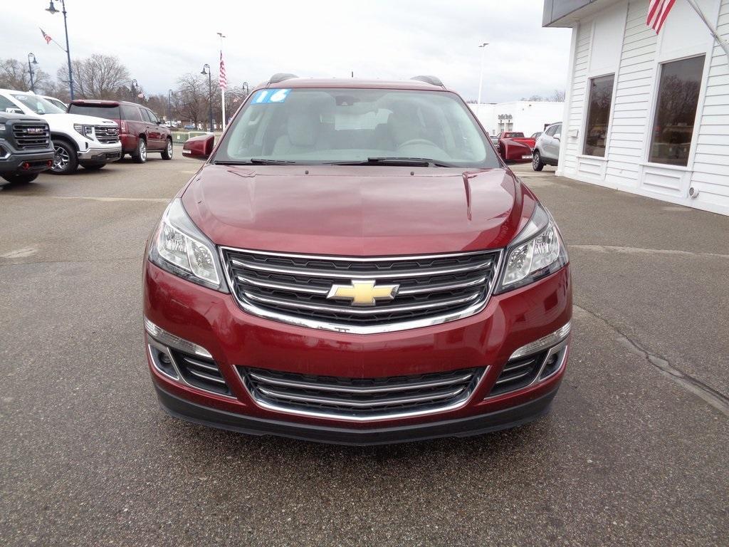 used 2016 Chevrolet Traverse car, priced at $13,495