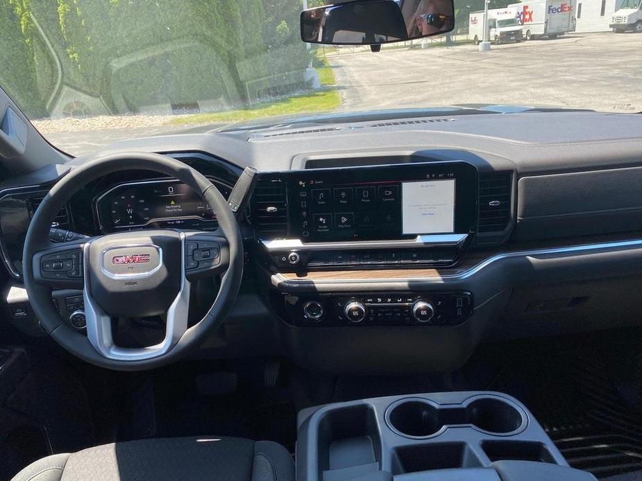 new 2024 GMC Sierra 1500 car, priced at $48,609