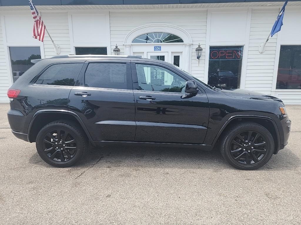 used 2021 Jeep Grand Cherokee car, priced at $21,985
