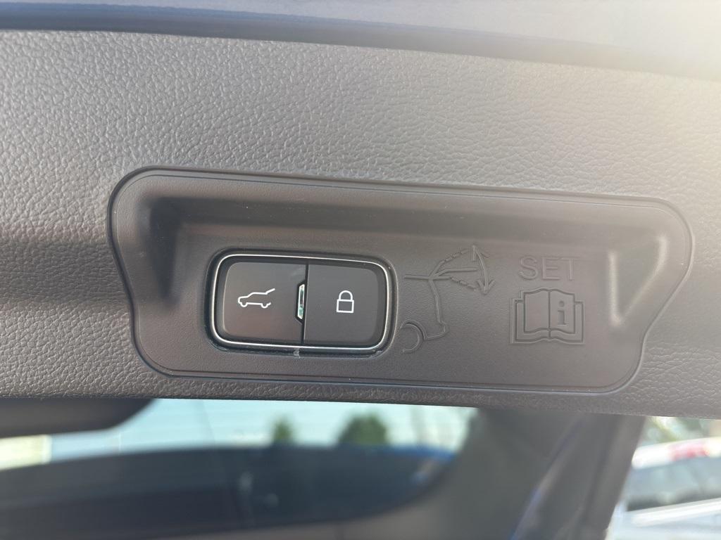 used 2020 Ford Explorer car, priced at $35,495