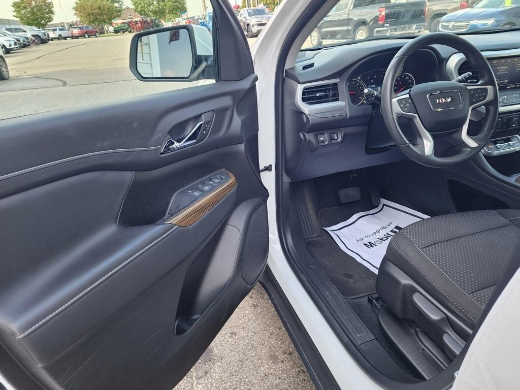 used 2023 GMC Acadia car, priced at $29,995